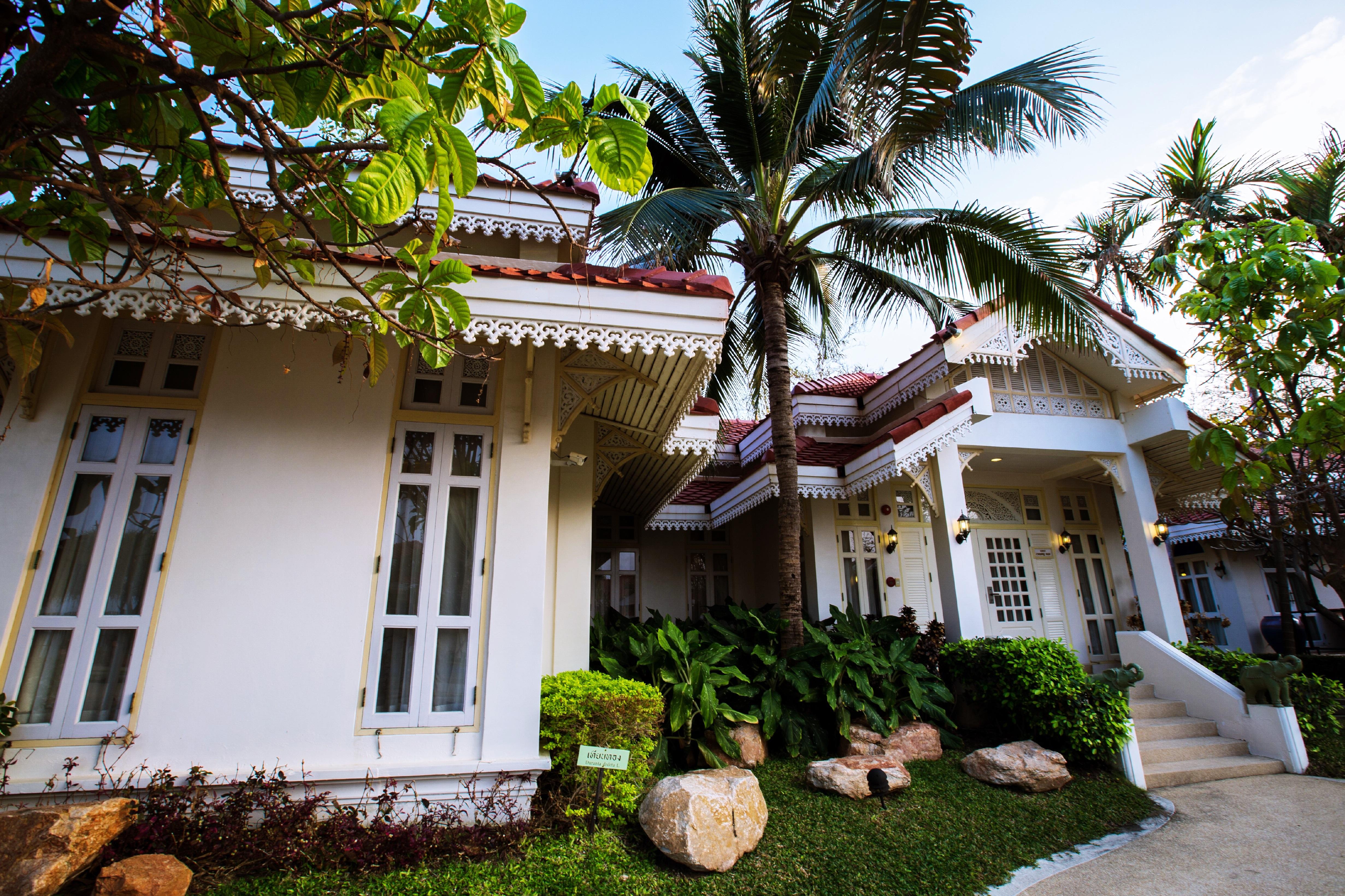 Wora Bura Hua Hin Resort & Spa Ngoại thất bức ảnh The Villas at the Angkor Golf Resort