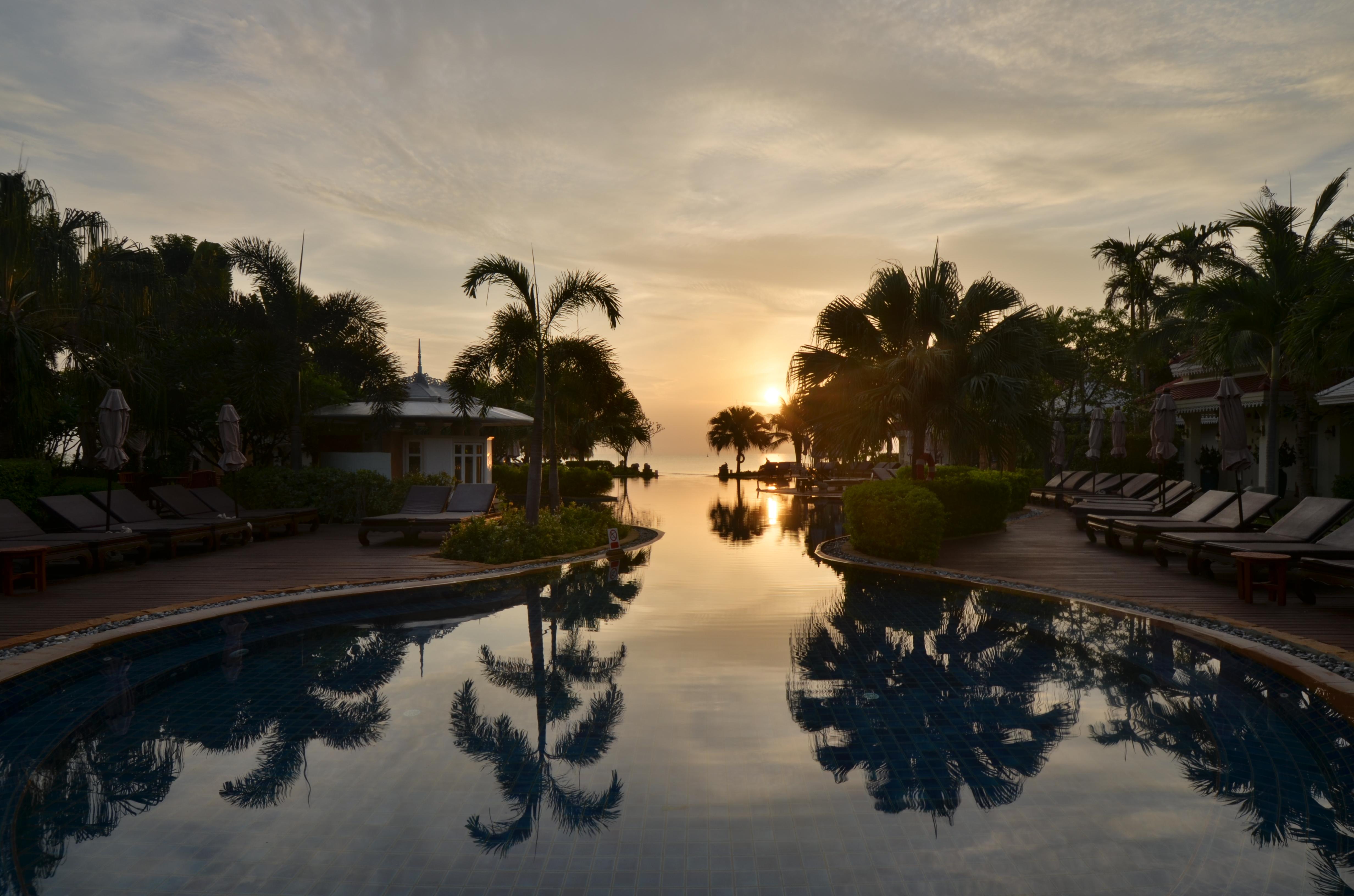 Wora Bura Hua Hin Resort & Spa Ngoại thất bức ảnh Sunrise at the resort